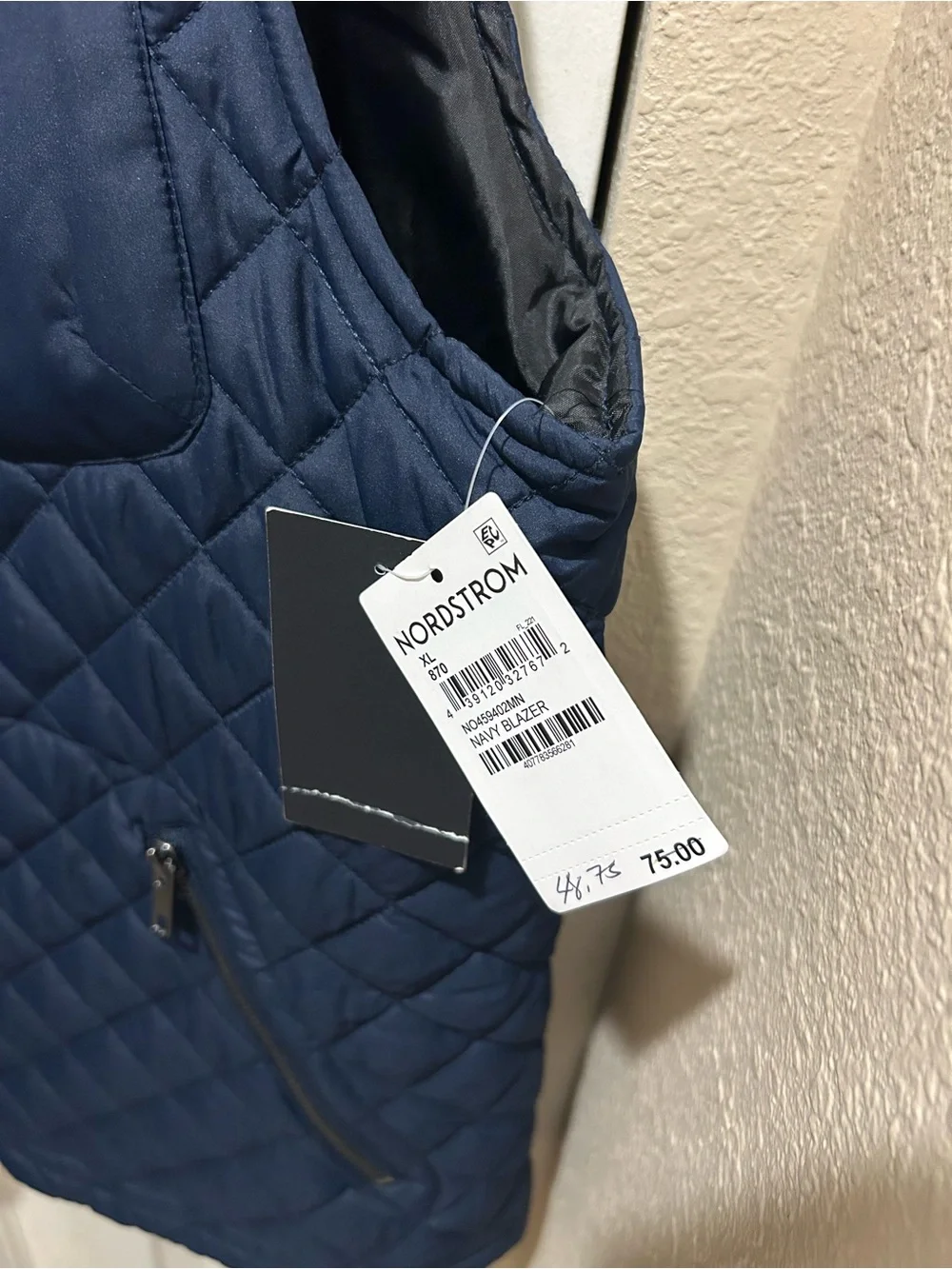 NWT Nordstrom Men’s Quilted Vest Navy Hooded , XL